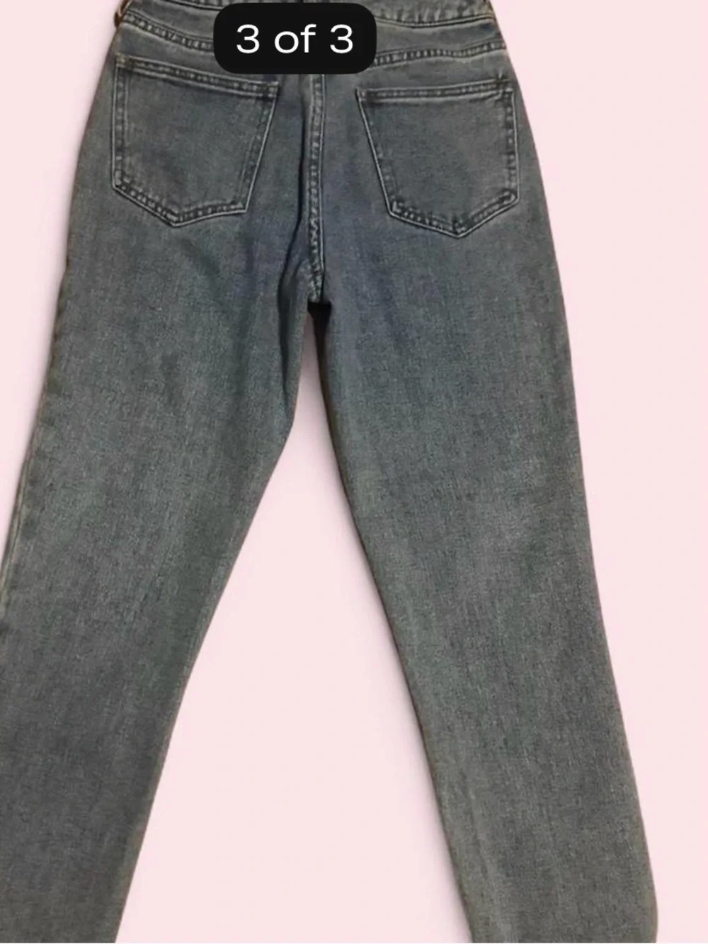 Pacsun mom Women’s Jeans in Washed Blue with Darker Leg Design